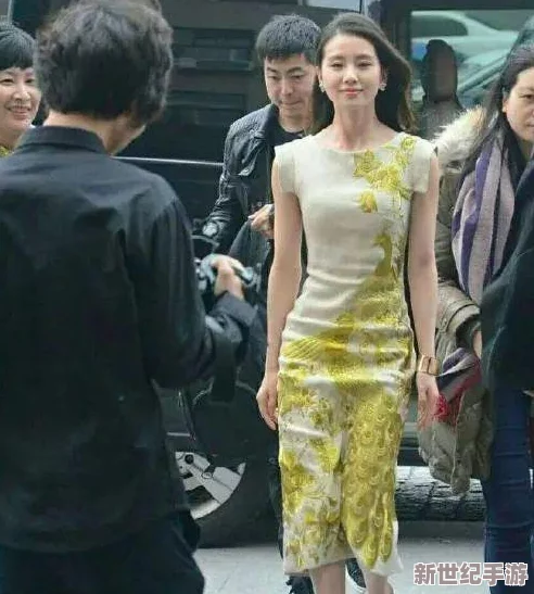 黑料网今日黑料首：明星绯闻曝光引发热议，网友纷纷围观评论！