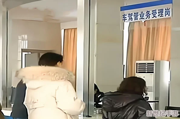 出借妻子61天最火的一句：引发热议的背后，情感与道德的深刻反思